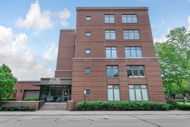 828 Bobcat Avenue, 404, Columbus, OH 43212
