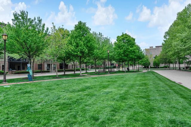 828 Bobcat Avenue, 404, Columbus, OH 43212