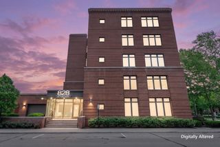 828 Bobcat Avenue, 404, Columbus, OH 43212