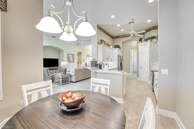 11063 Sea Tropic LN, Fort Myers, FL 33908