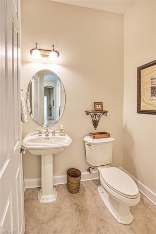 11063 Sea Tropic LN, Fort Myers, FL 33908