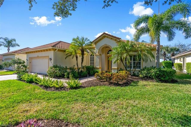 11063 Sea Tropic LN, Fort Myers, FL 33908