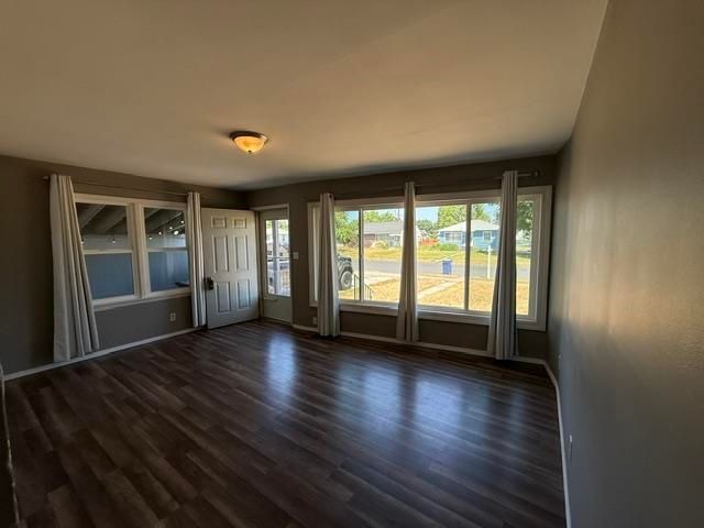 528 E Joseph Ave, Spokane, WA 99208