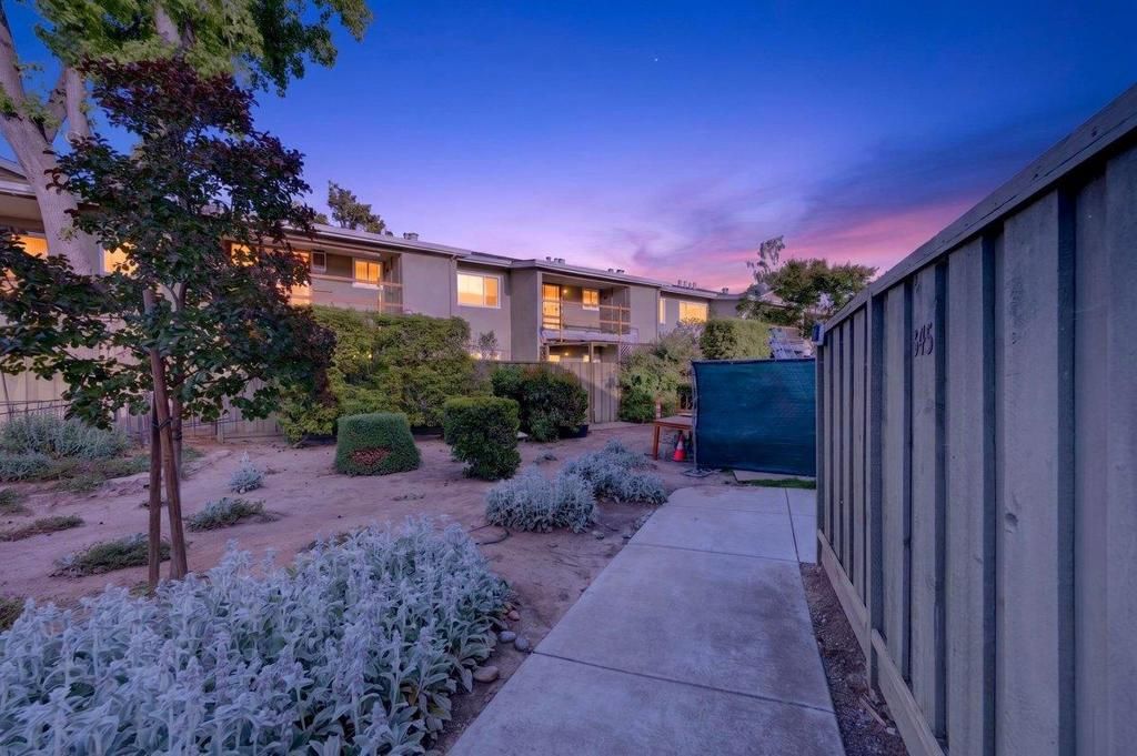 Image 26 of property listing at 3598 Payne Avenue 8, San Jose, CA 95117