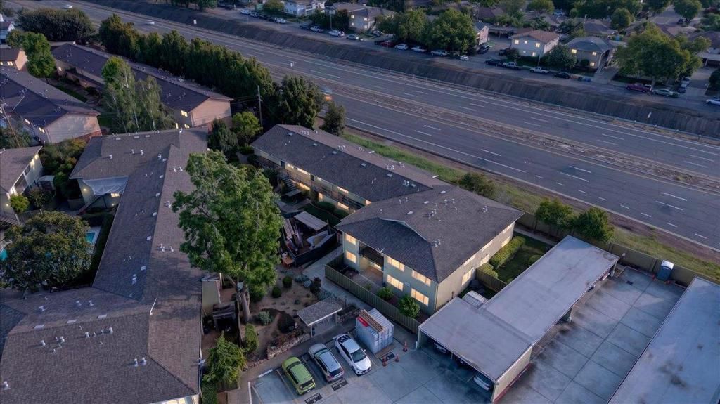 Image 29 of property listing at 3598 Payne Avenue 8, San Jose, CA 95117