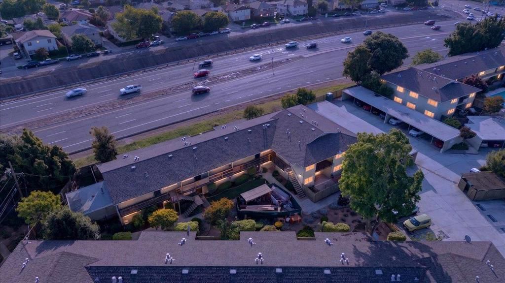 Image 30 of property listing at 3598 Payne Avenue 8, San Jose, CA 95117