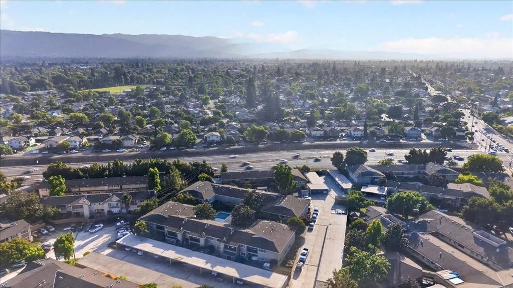 Image 33 of property listing at 3598 Payne Avenue 8, San Jose, CA 95117