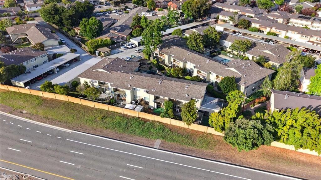 Image 38 of property listing at 3598 Payne Avenue 8, San Jose, CA 95117