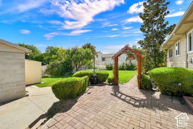 3733 S DEANN DR, West Valley City, UT 84128