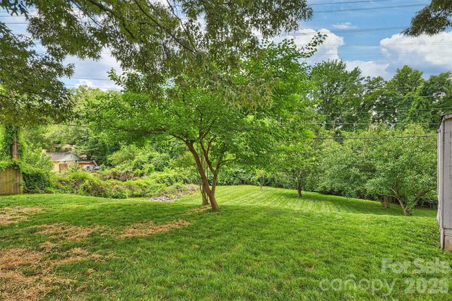 4824 Gilmore Drive, Charlotte, NC 28209