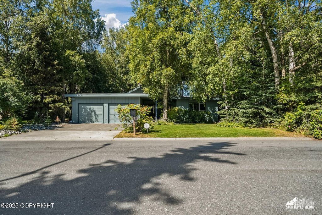 3818 Helvetia Drive, Anchorage, AK 99508