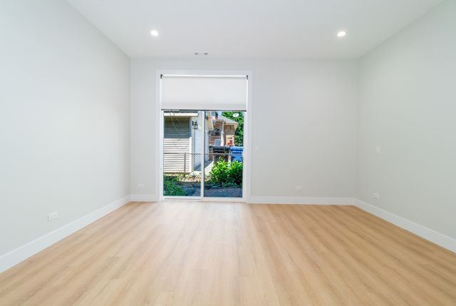 3947 W Dakin Street 1, Chicago, IL 60618