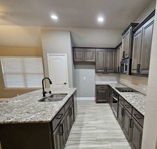 2101 Timineri Drive, Princeton, TX 75407