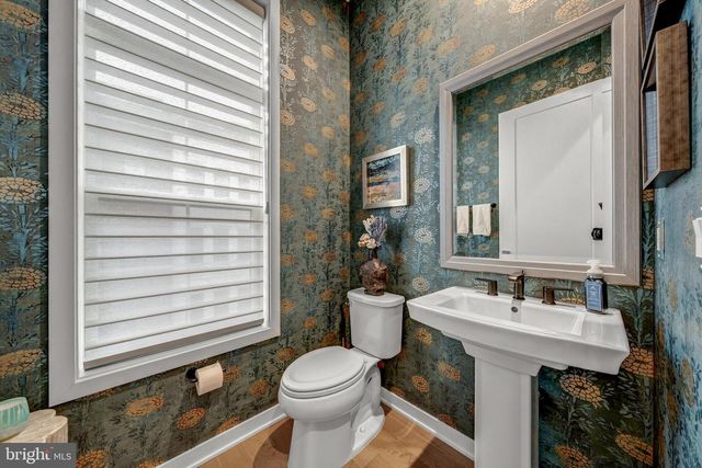 43927 HURLEYS HUNT TER, Ashburn, VA 20147