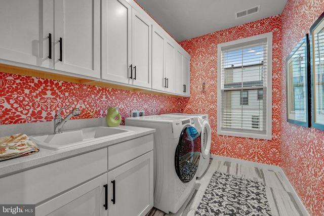 43927 HURLEYS HUNT TER, Ashburn, VA 20147