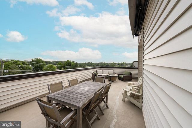 43927 HURLEYS HUNT TER, Ashburn, VA 20147