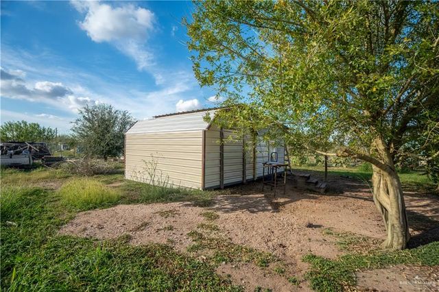 24609 Ocean Street, Monte Alto, TX 78538