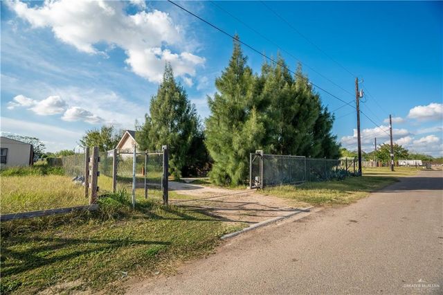 24609 Ocean Street, Monte Alto, TX 78538