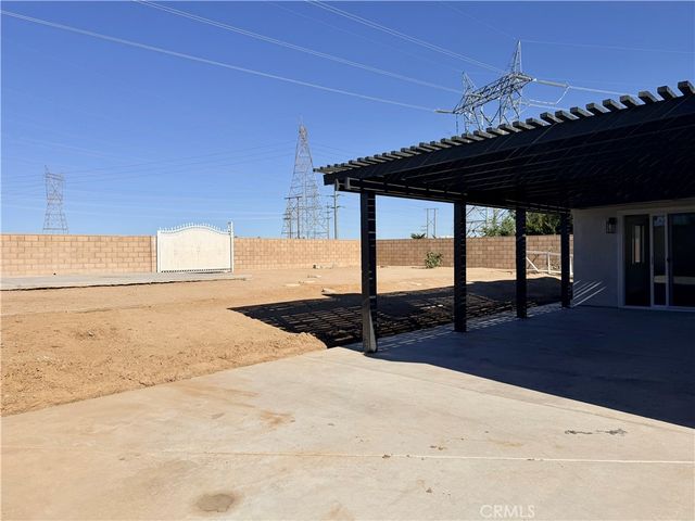 12590 High Desert Road, Victorville, CA 92392