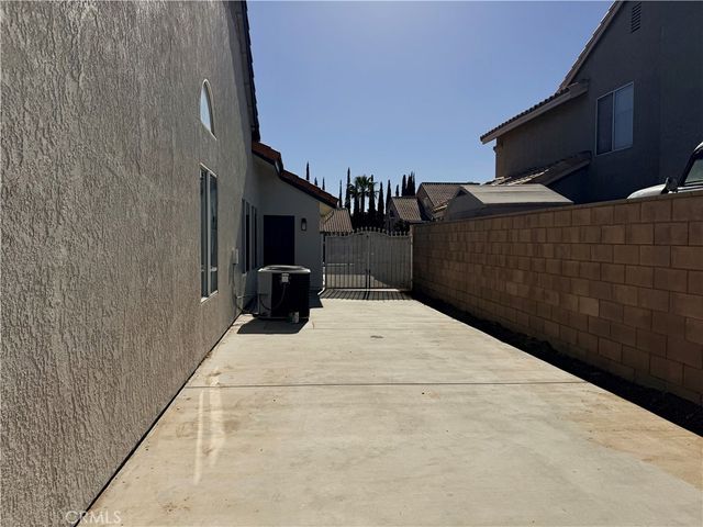 12590 High Desert Road, Victorville, CA 92392