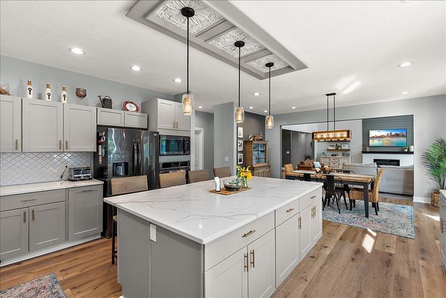 7654 Burrstone Drive, Caledonia, MI 49316
