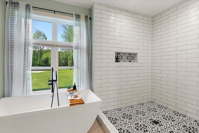 7654 Burrstone Drive, Caledonia, MI 49316