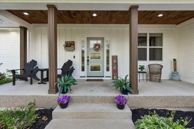 7654 Burrstone Drive, Caledonia, MI 49316