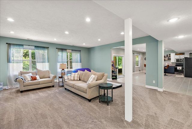 7654 Burrstone Drive, Caledonia, MI 49316