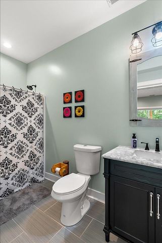 7654 Burrstone Drive, Caledonia, MI 49316