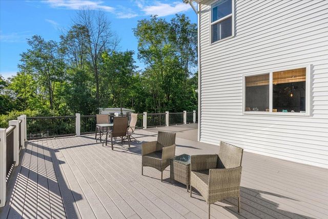 7654 Burrstone Drive, Caledonia, MI 49316