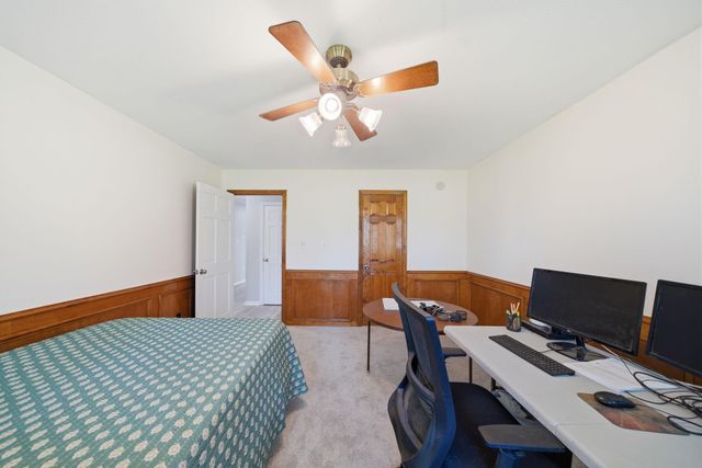 1711 Eagle Nest Acres Drive, Wallis, TX 77485