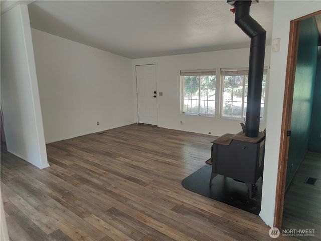 440 W Haven Drive, Elma, WA 98541