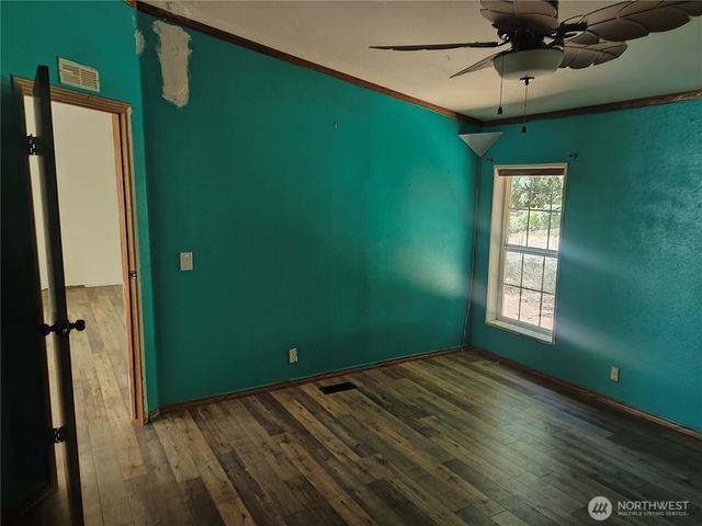 440 W Haven Drive, Elma, WA 98541