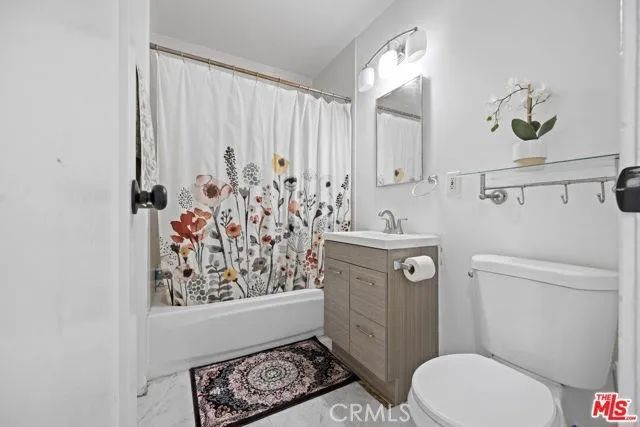 2210 Clyde, Los Angeles, CA 90016