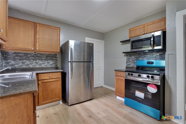 716 E Avenue A, Temple, TX 76501
