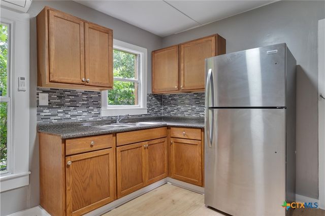 716 E Avenue A, Temple, TX 76501