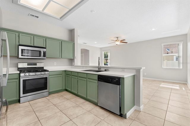 315 SUNCREST COURT, Oviedo, FL 32765
