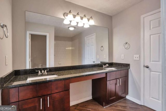 3945 Compton Pointe, Ellenwood, GA 30294
