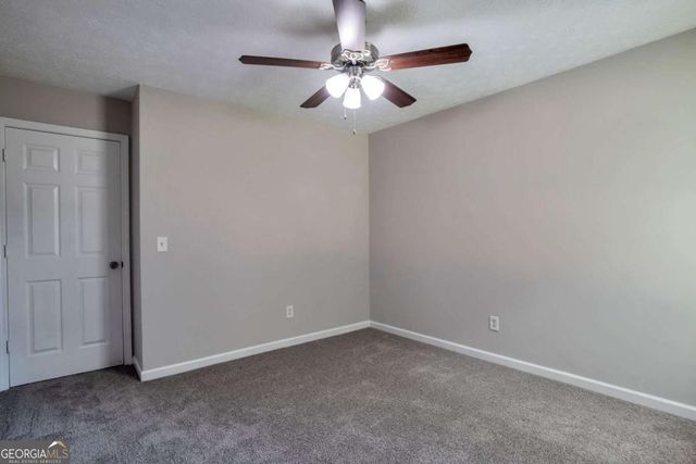 3945 Compton Pointe, Ellenwood, GA 30294