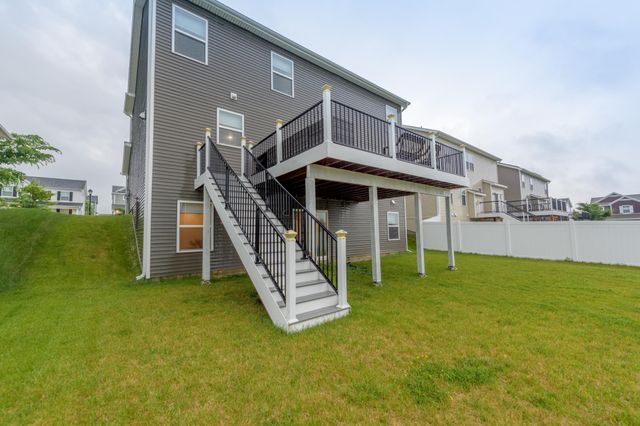 18056 Hartlin Avenue, Lakeville, MN 55044