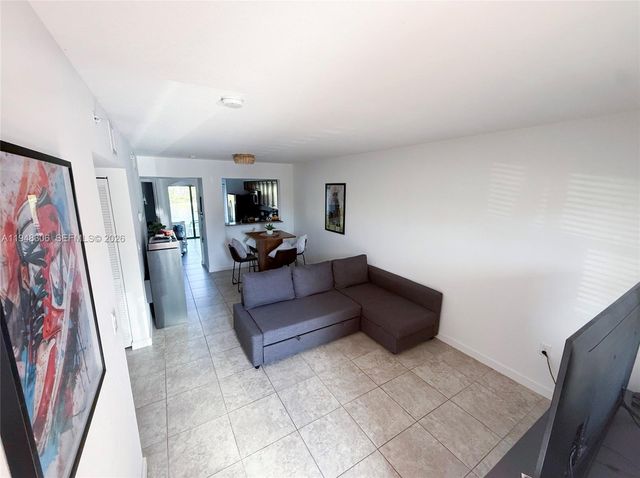 22301 SW 88th Pl 104-3, Cutler Bay, FL 33190