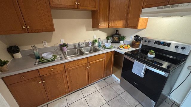 1301 W 3rd Street Apt 2, Tempe, AZ 85281