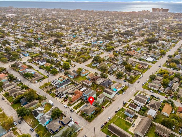 1602 55th Street, Galveston, TX 77551