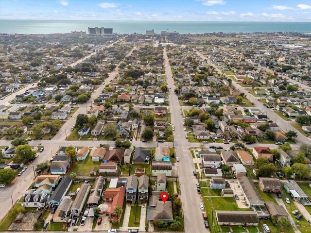 1602 55th Street, Galveston, TX 77551