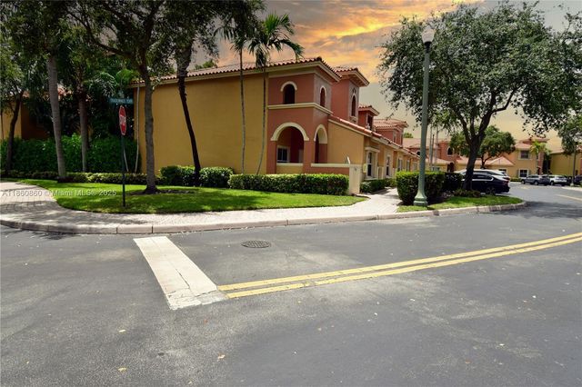 4975 N Tradewinds Ter 601, Dania Beach, FL 33312