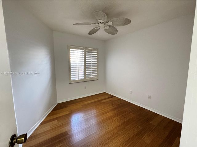 4975 N Tradewinds Ter 601, Dania Beach, FL 33312