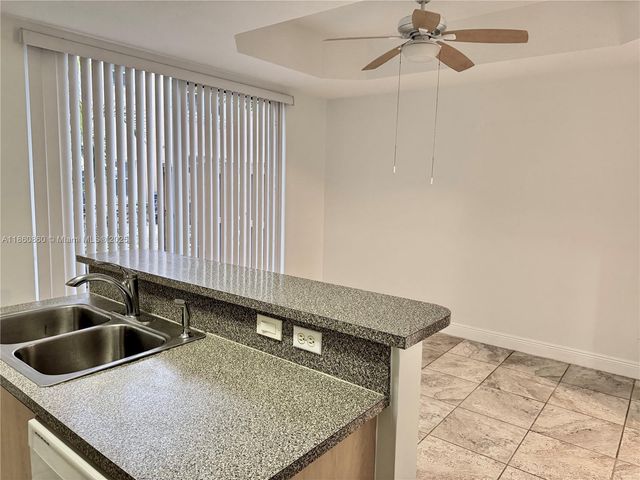 4975 N Tradewinds Ter 601, Dania Beach, FL 33312