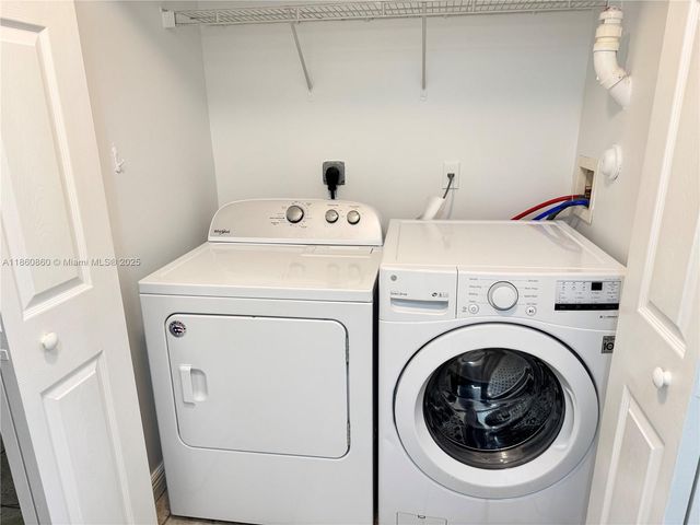 4975 N Tradewinds Ter 601, Dania Beach, FL 33312
