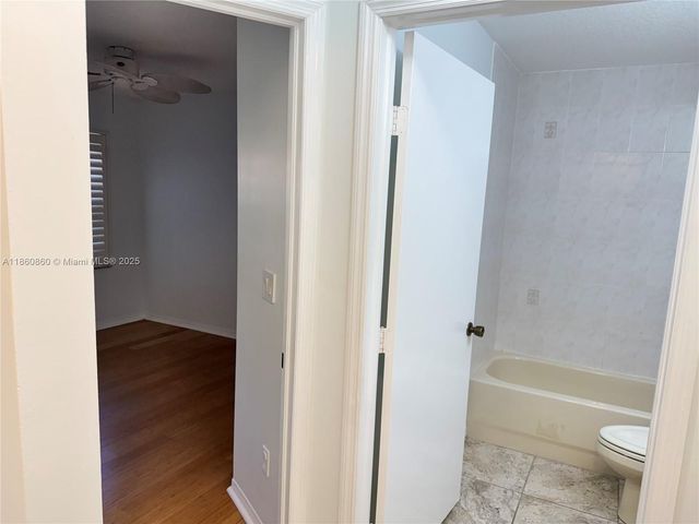 4975 N Tradewinds Ter 601, Dania Beach, FL 33312