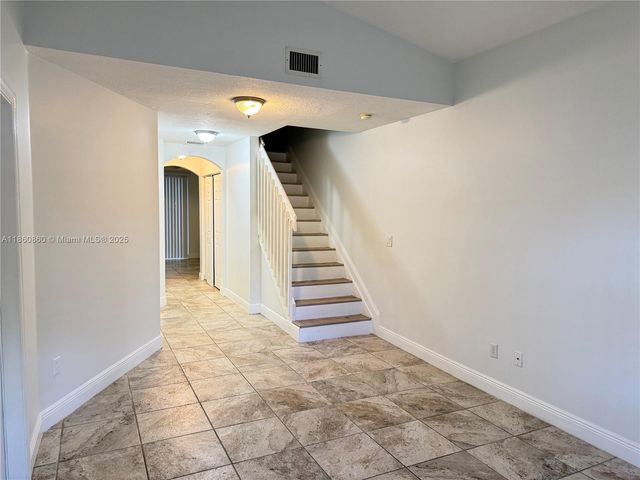 4975 N Tradewinds Ter 601, Dania Beach, FL 33312